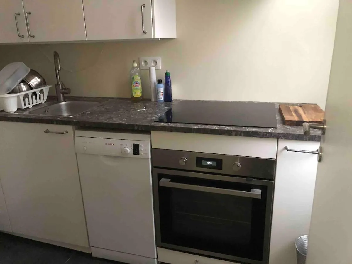 Cosy 1 Bedroom Apartment In Eu District Брюссель 0*,  Бельгия