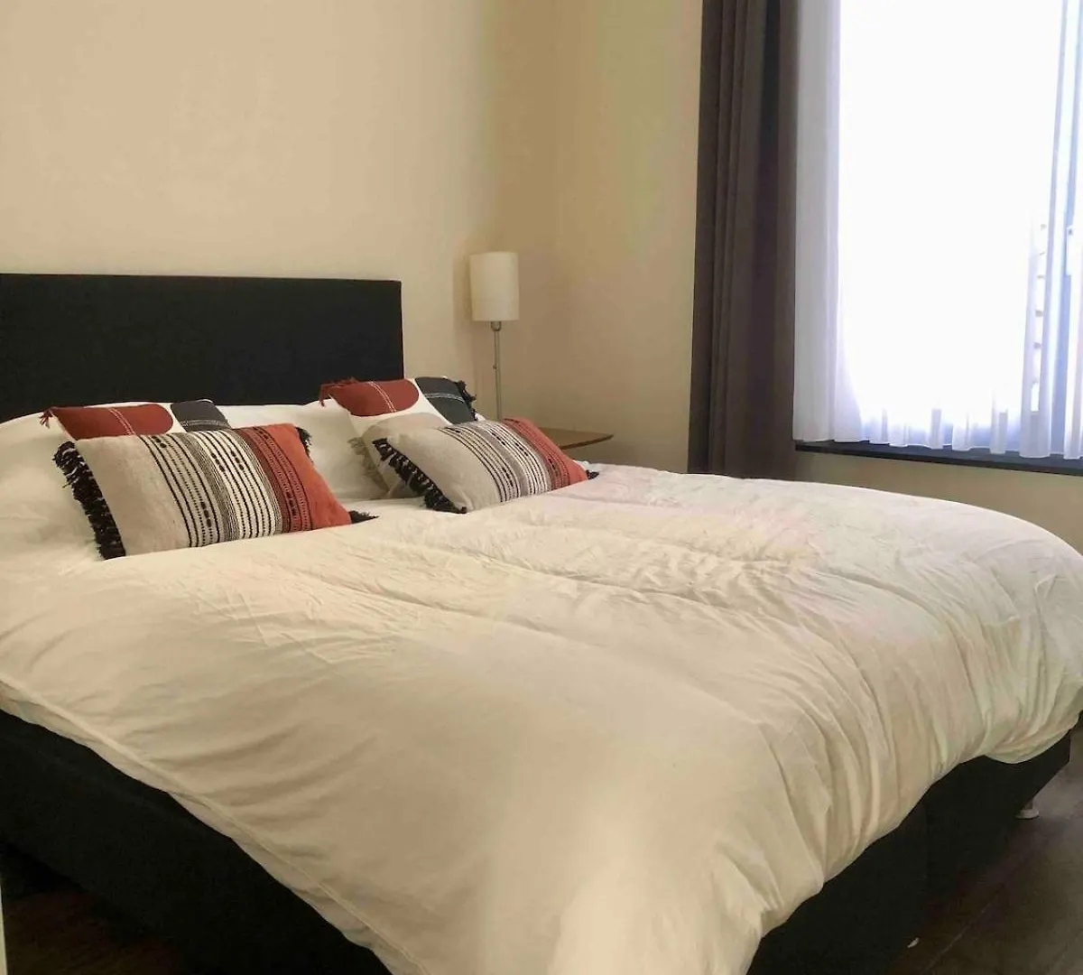 Cosy 1 Bedroom Apartment In Eu District Брюссель